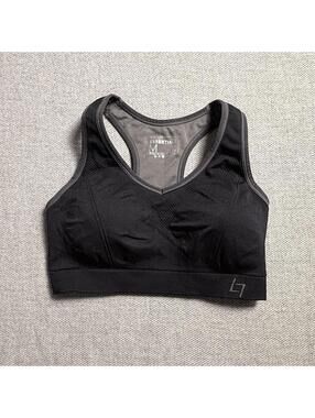 Essentials Women's Black Bra